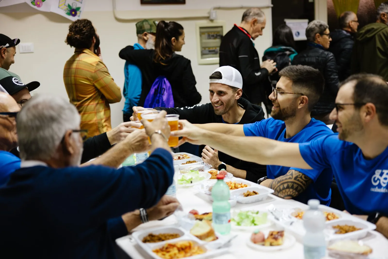 La cena al campo base del Molise Trail